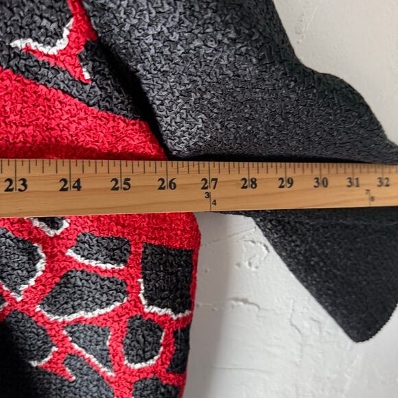 Chico's Travlers‎ Collection 4 XL Red Black Crinkle 3/4 Sleeve Pop Over Sweater - Picture 8 of 9